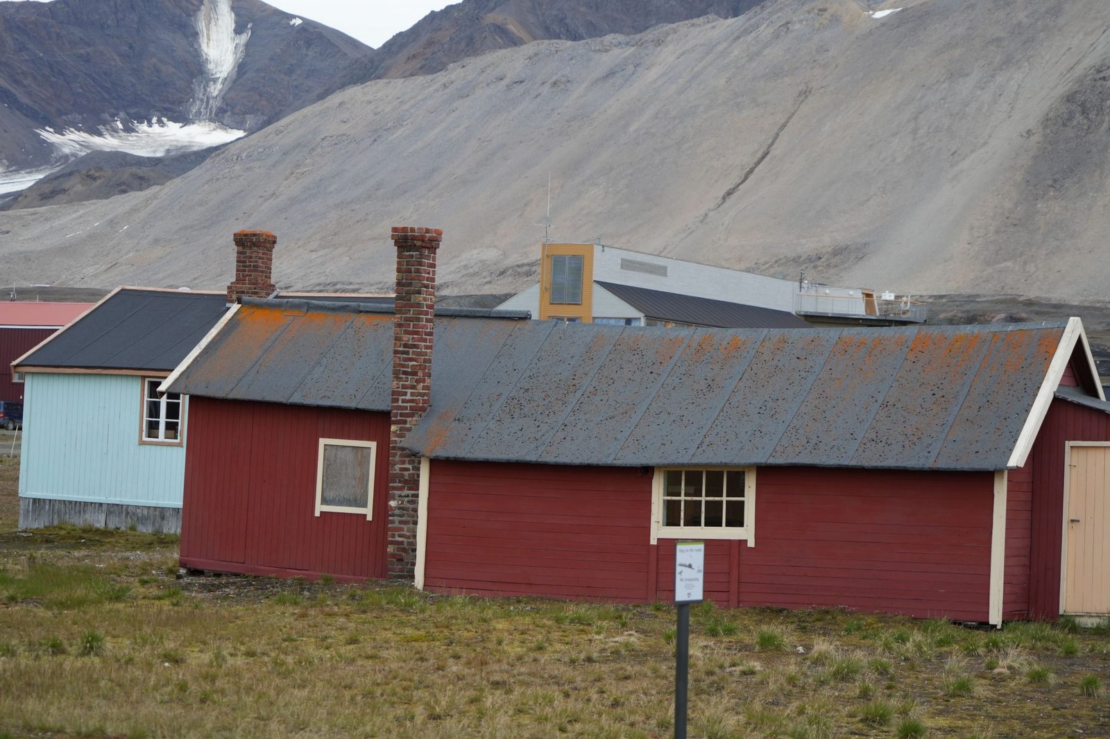 Cultural heritage research in Ny-Ålesund